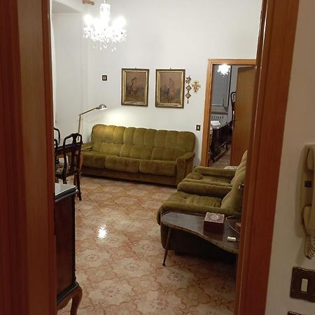 Casa San Carlo Affittacamere Foligno Esterno foto