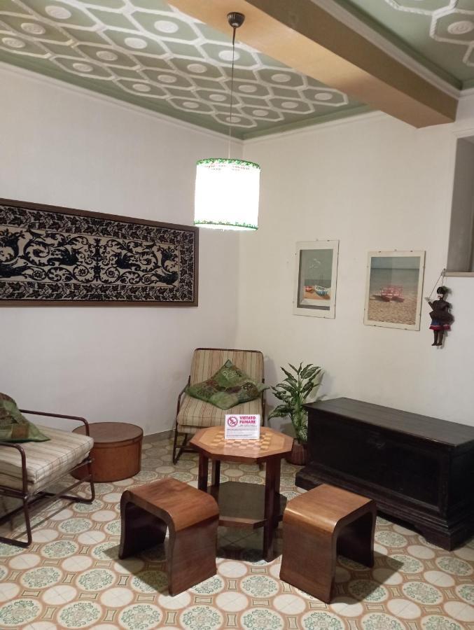 Casa San Carlo Affittacamere Foligno Esterno foto